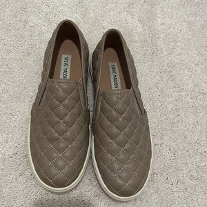 Lightly worn Steve Madden shoes